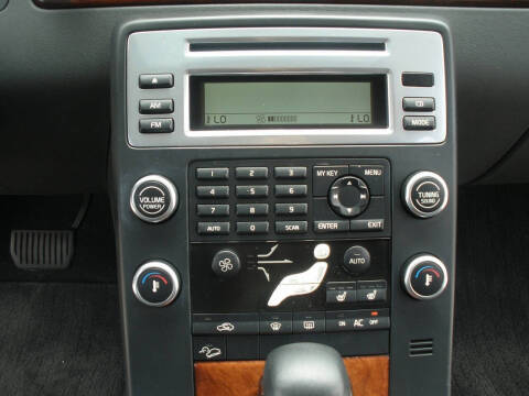 2008 Volvo XC70 3.2