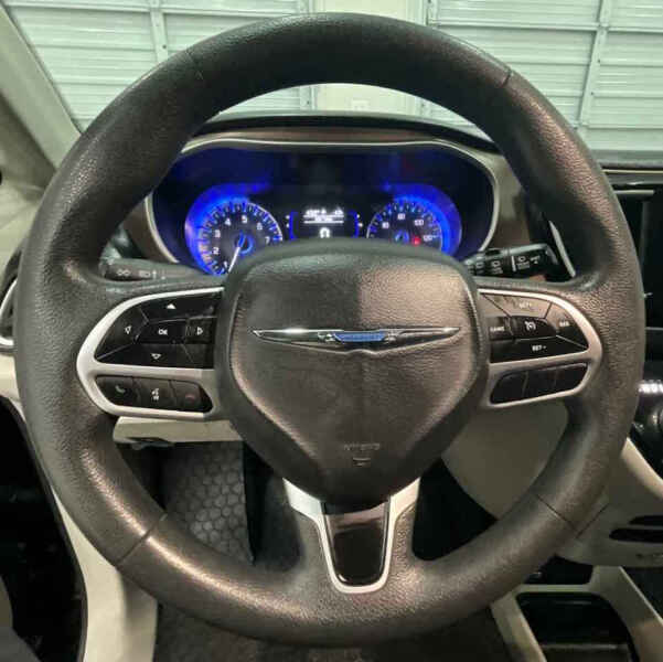 2018 Chrysler Pacifica LX