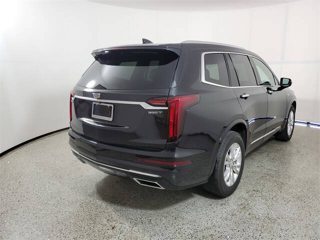2022 Cadillac XT6 Luxury