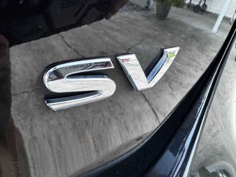 2021 Nissan Rogue Sport SV