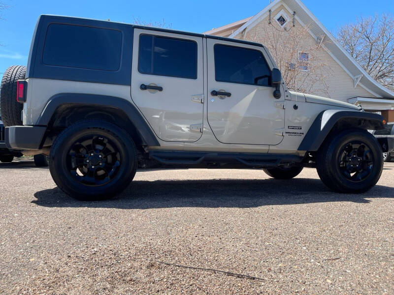 2017 Jeep Wrangler Unlimited Sport