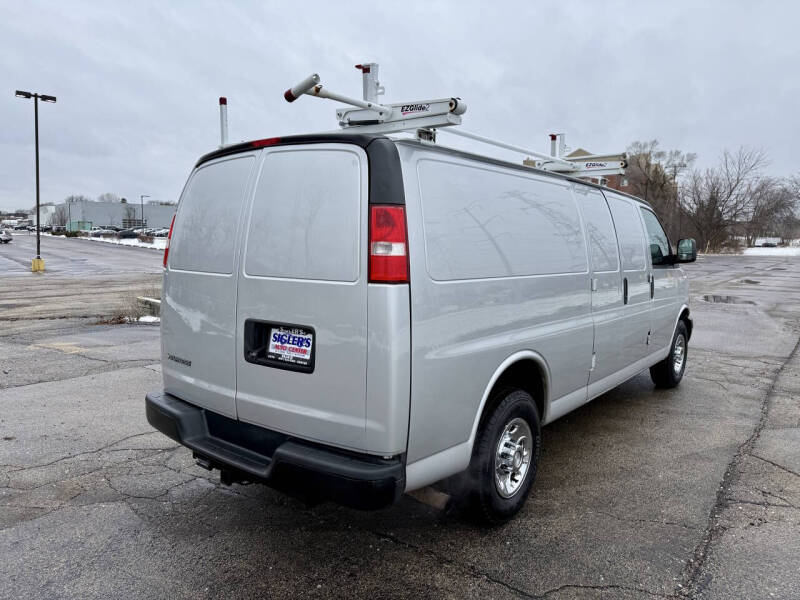 2020 Chevrolet Express 2500