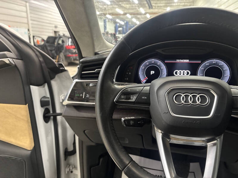 2019 Audi Q8 quattro Prestige 55 TFSI