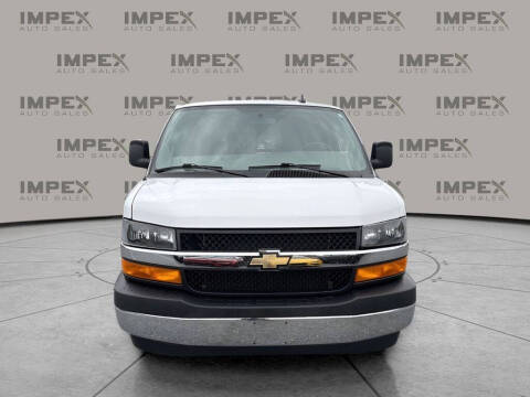 2024 Chevrolet Express 2500