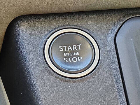 2020 Land Rover Defender 110 SE