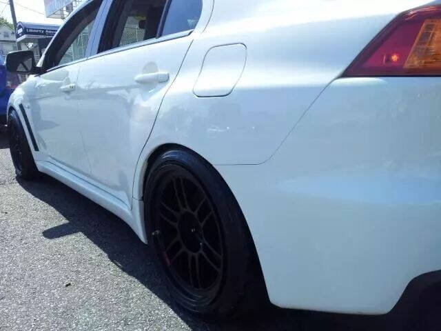 2008 Mitsubishi Lancer Evolution MR