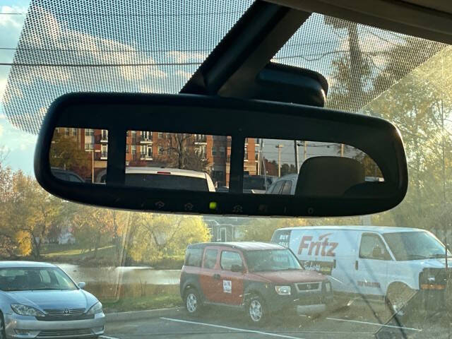 2019 Nissan Titan SV