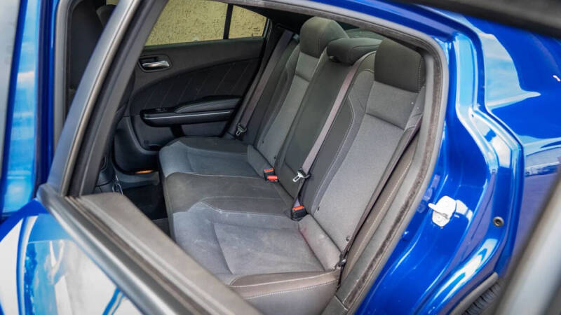 2019 Dodge Charger SXT