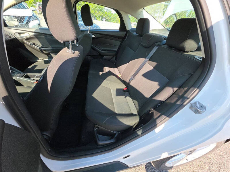 2017 Ford Focus SE