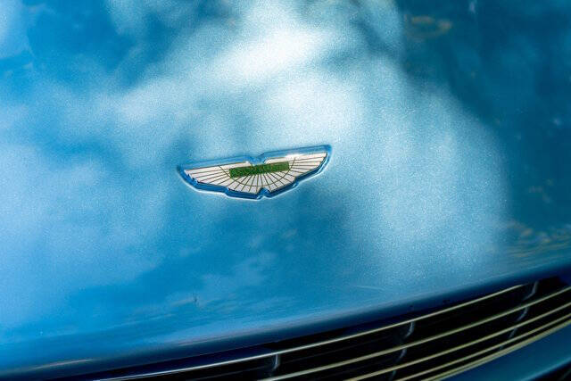 2012 Aston Martin V8 Vantage 31