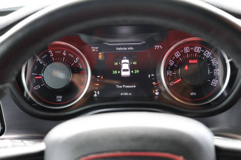 2018 Dodge Challenger 392 HEMI Scat Pack Shaker