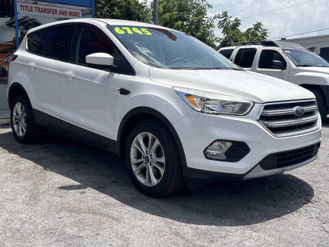 2017 Ford Escape SE