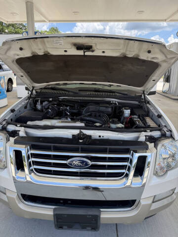 2010 Ford Explorer Eddie Bauer