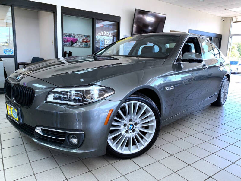 2014 BMW 5 Series for sale at SAINT CHARLES MOTORCARS in Saint Charles IL