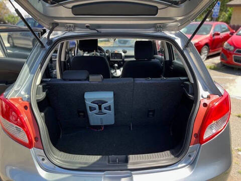 2012 Mazda MAZDA2 Sport