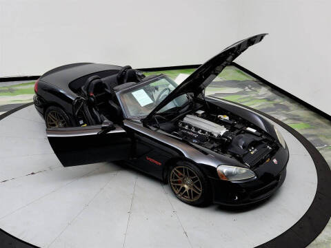 2005 Dodge Viper SRT-10
