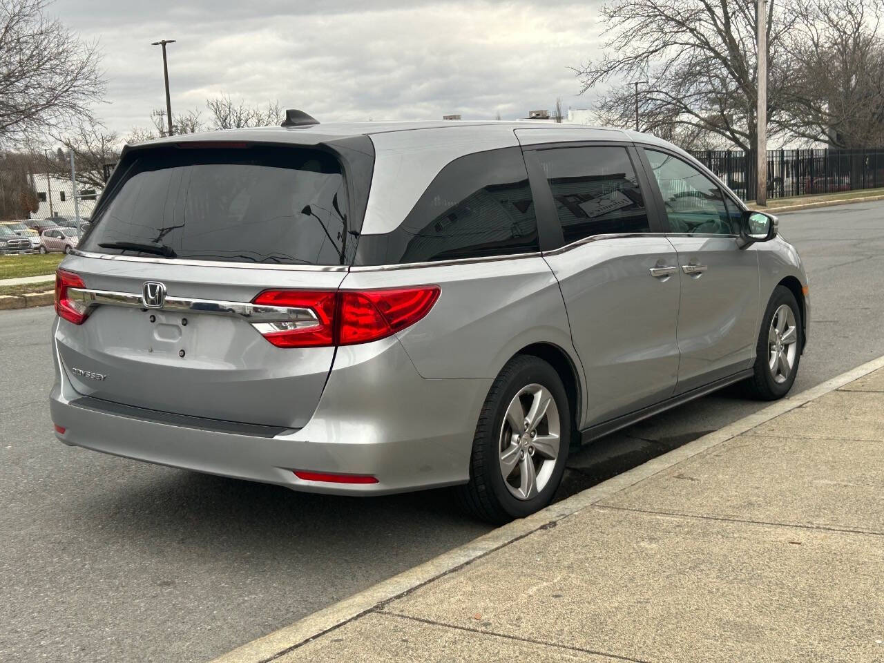 2018 Honda Odyssey for sale at Metro Mike Trading & Cycles in Menands, NY