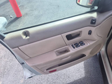 2007 Ford Taurus SE