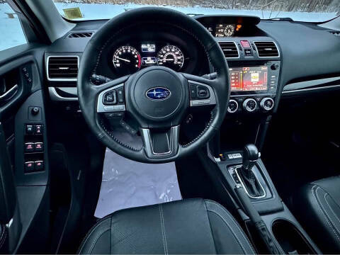 2017 Subaru Forester 2.5i Touring