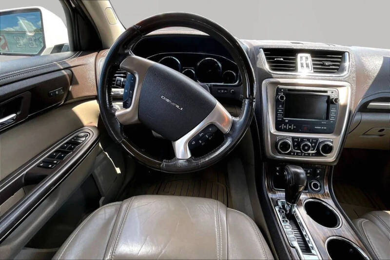 2013 GMC Acadia Denali