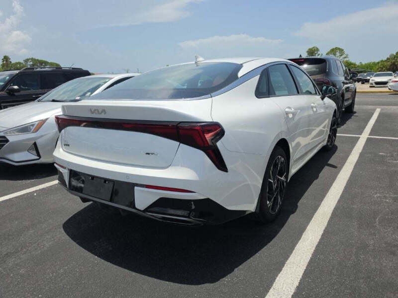 2026 Kia K5