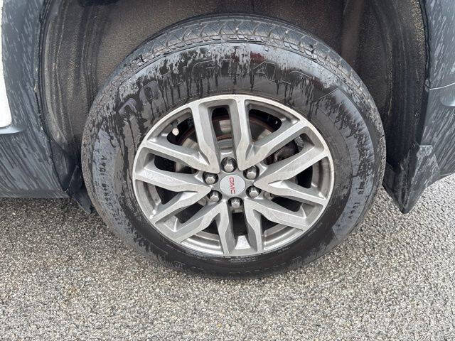 2017 GMC Acadia SLE-2