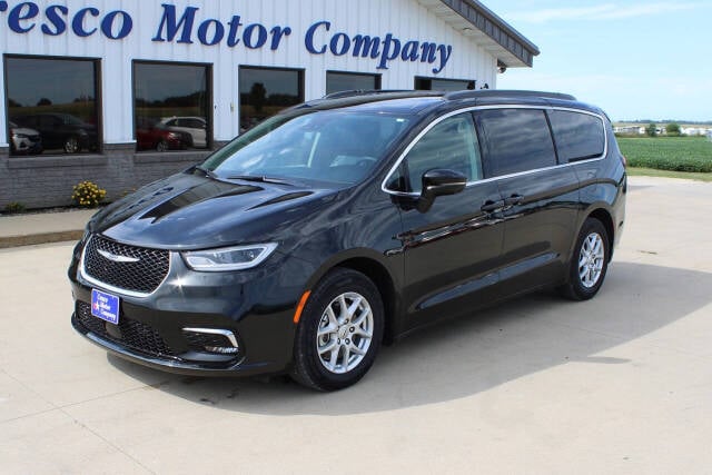 2022 Chrysler Pacifica for sale at Cresco Motor Company in Cresco, IA