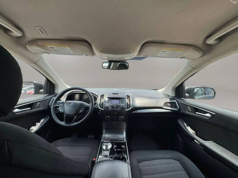 2019 Ford Edge SE