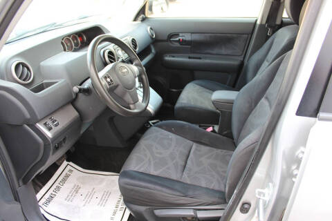 2011 Scion xB Release Series 8.0