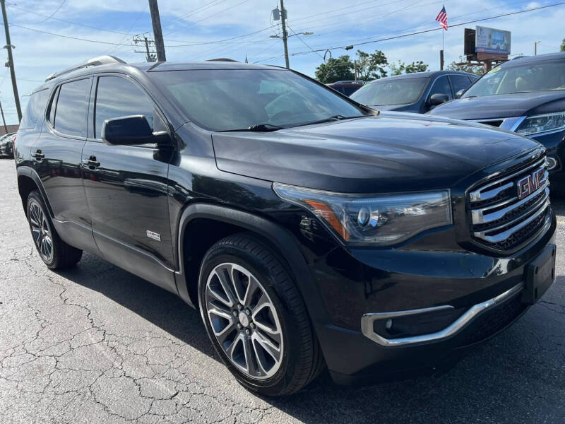 2017 GMC Acadia SLT-1