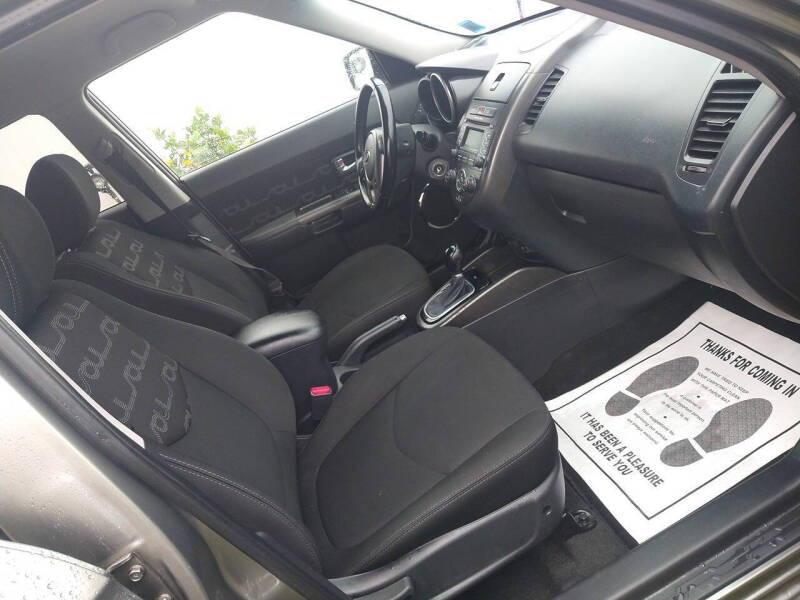 2013 Kia Soul +