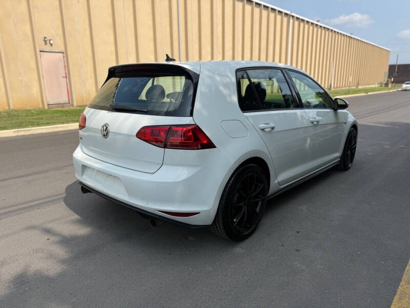 2017 Volkswagen Golf GTI S