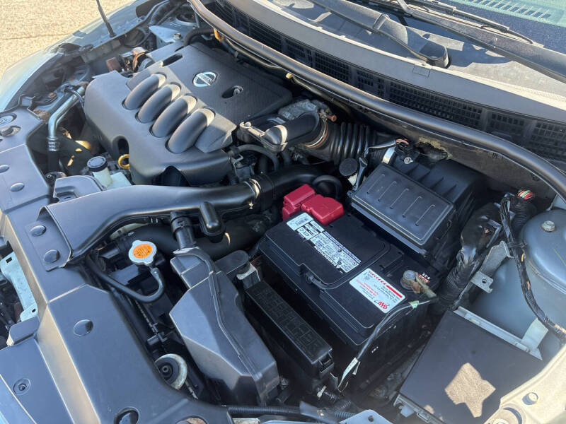 2009 Nissan Versa 1.8 S
