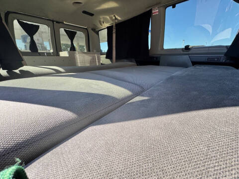 2013 Ford E-Series E-150 XLT