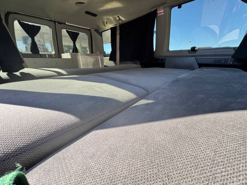 2013 Ford E-Series E-150 XLT