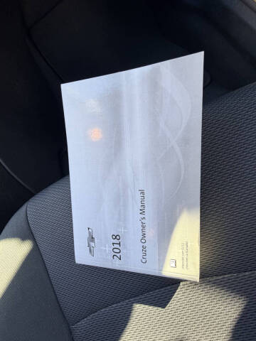 2018 Chevrolet Cruze LS Auto