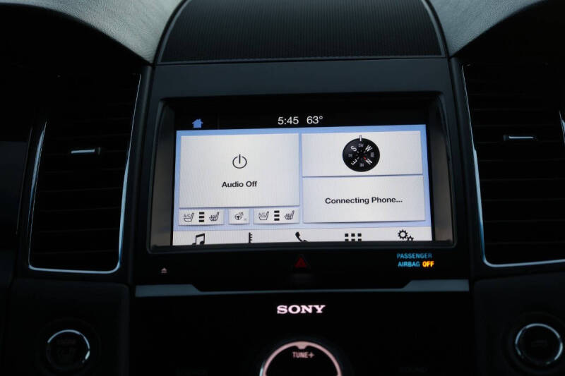 2017 Ford Taurus Limited