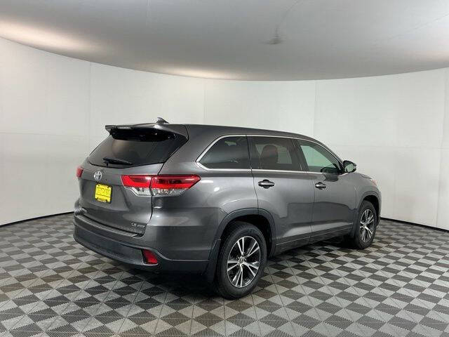 2017 Toyota Highlander LE Plus