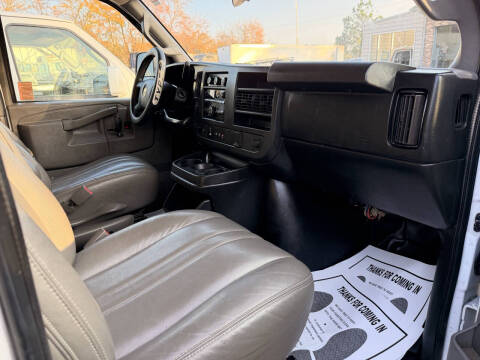 2019 Chevrolet Express 2500