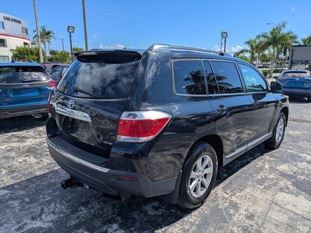 2012 Toyota Highlander SE