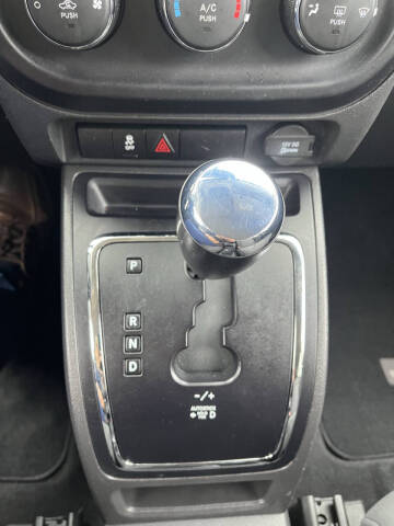 2012 Jeep Compass Sport