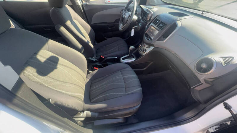 2015 Chevrolet Sonic LT Auto