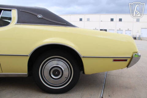 1972 Ford Thunderbird