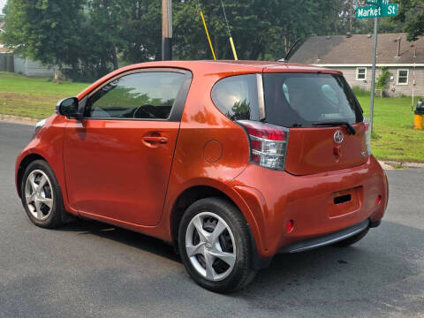 2013 Scion iQ