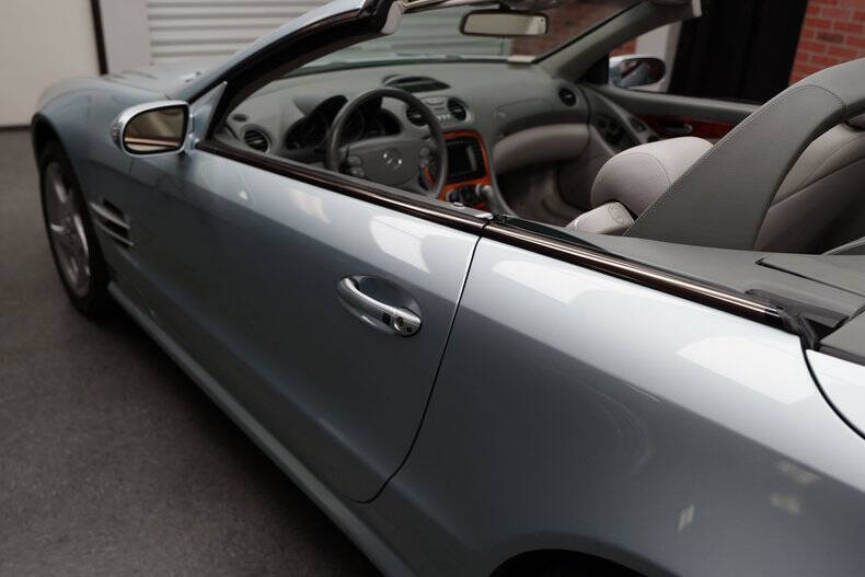 2004 Mercedes-Benz SL-Class SL 500