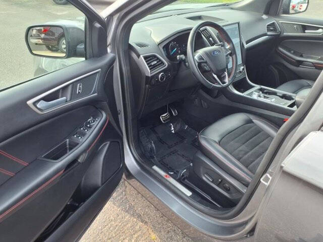 2024 Ford Edge ST-Line