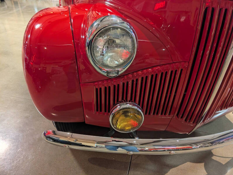 1946 Studebaker 3 Window