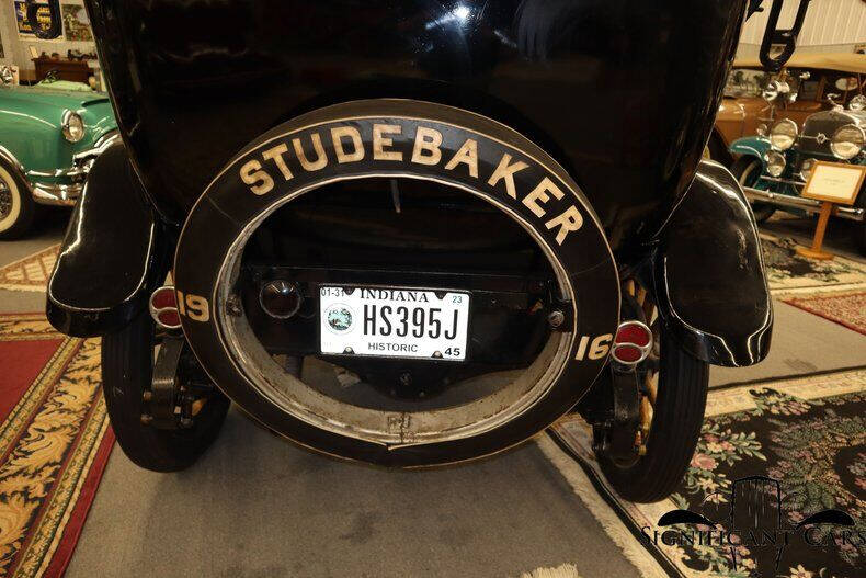 1916 Studebaker ED-6 7 Pass Touring