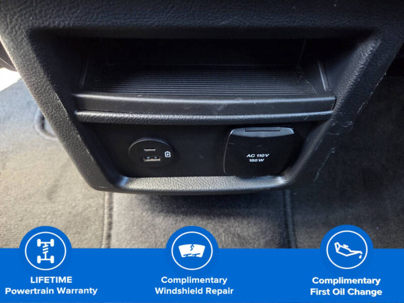 2021 Ford Edge ST-Line