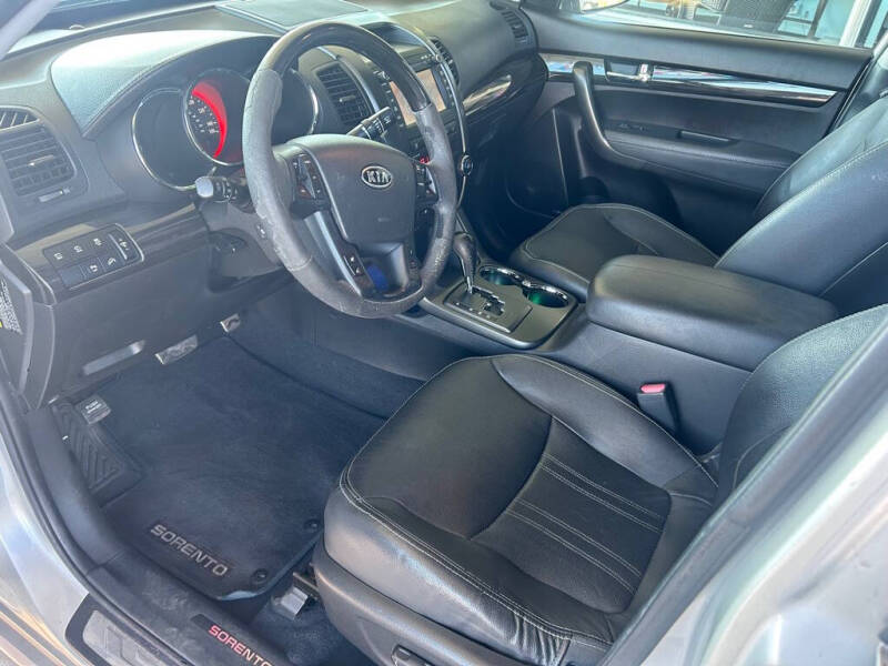 2012 Kia Sorento SX